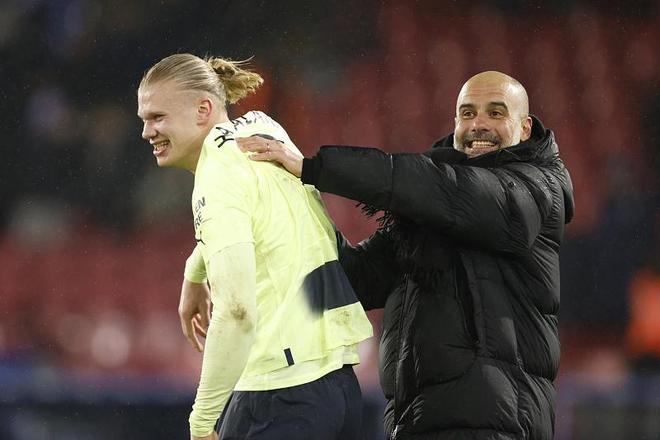 英超第14轮，利物浦、切尔西爆冷，阿森纳巩固领先，曼城或与阿森纳争夺冠军。