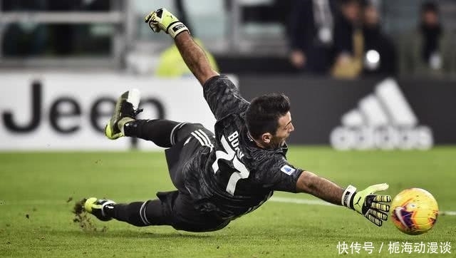 比赛中阿尔特塔挡在了波罗发界外球的路线上，双方爆发冲突