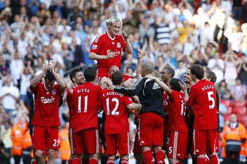 姆巴佩西甲第15轮狂轰3球，助皇马3-0胜毕巴，状态惊人，成为当世足坛第一人。