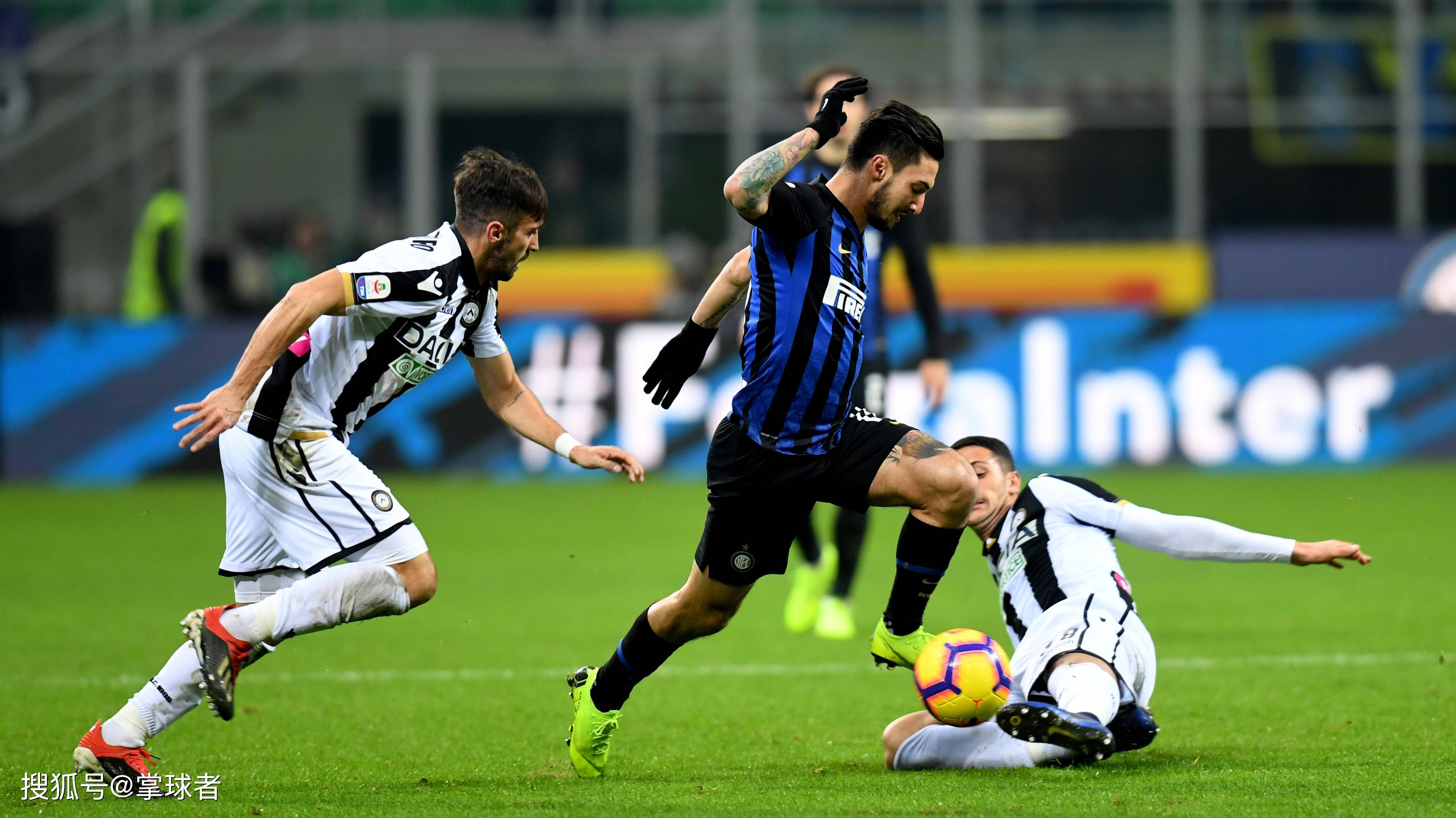 替补球员关键时刻助球队锁定积分